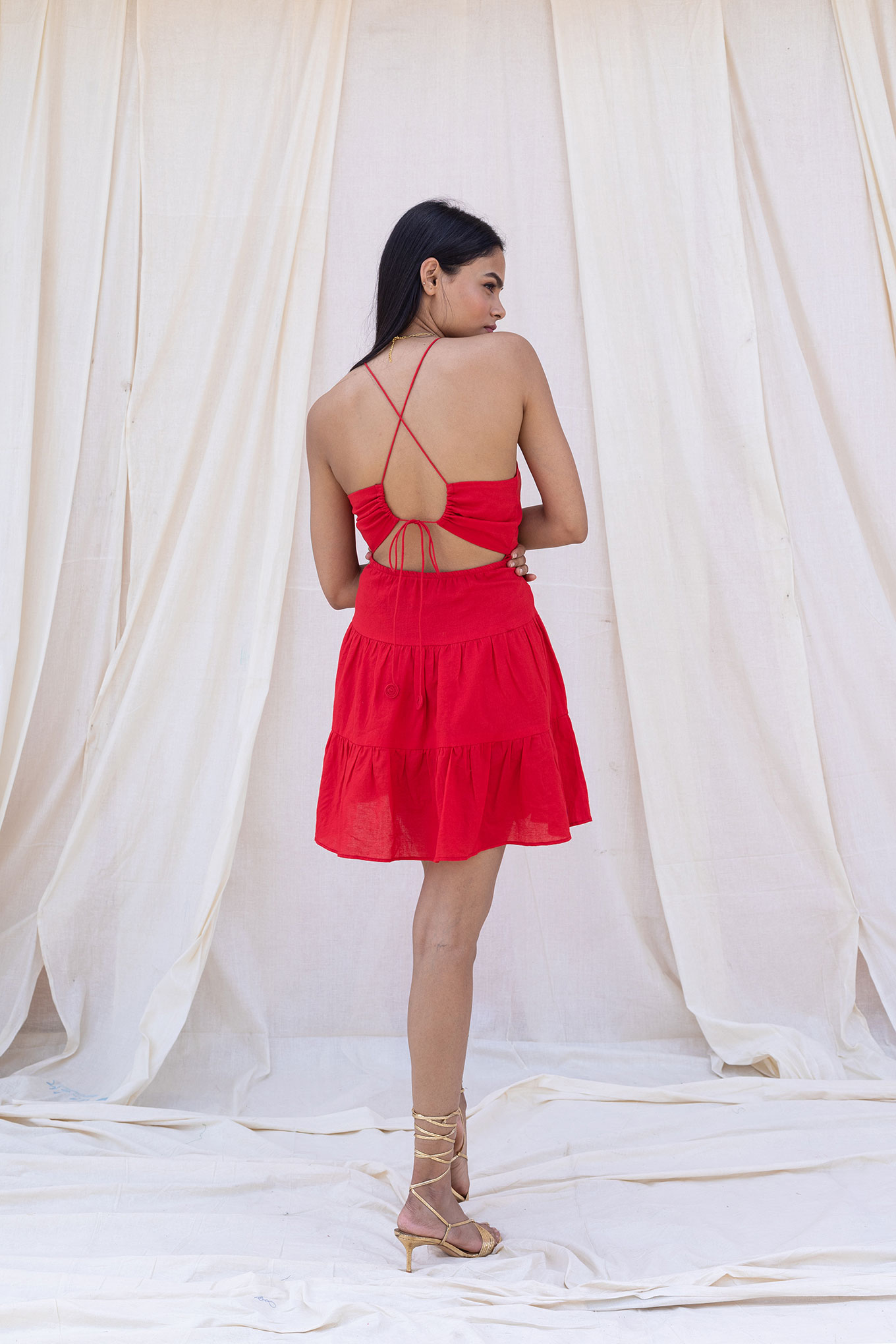 RED TIERED SHORT DRESS